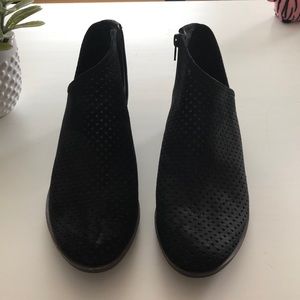 Women’s Lucky Brand ankle boots